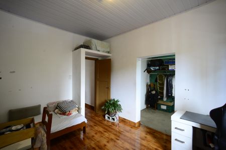 Casa à venda com 102m², 3 quartos e 1 vagaSuíte 2