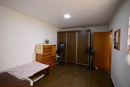 Casa à venda com 102m², 3 quartos e 1 vagaSuíte 1