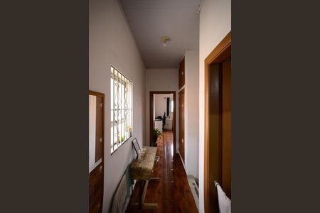 Casa à venda com 102m², 3 quartos e 1 vagaCorredor