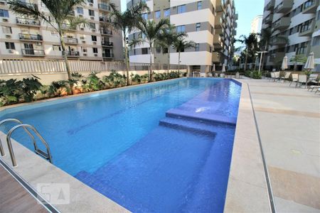 Apartamento para alugar com 59m², 2 quartos e 1 vagaÁrea comum - Piscina