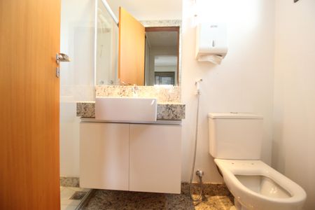 Apartamento à venda com 170m², 4 quartos e 3 vagasBanheiro