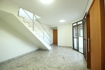 Apartamento à venda com 170m², 4 quartos e 3 vagasSala