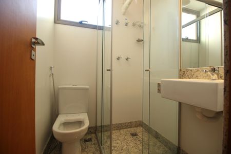 Apartamento à venda com 170m², 4 quartos e 3 vagasBanheiro