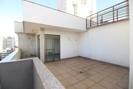 Apartamento à venda com 170m², 4 quartos e 3 vagasTerraço