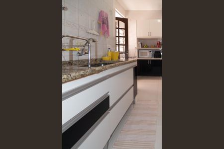 Apartamento à venda com 78m², 2 quartos e 1 vagaCozinha