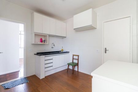 Apartamento para alugar com 100m², 3 quartos e sem vagaCozinha