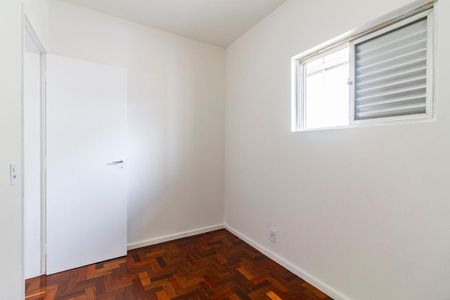 Apartamento para alugar com 100m², 3 quartos e sem vagaQuarto 3
