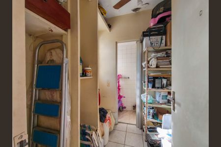 Apartamento à venda com 71m², 2 quartos e 1 vagaQuarto de Serviço