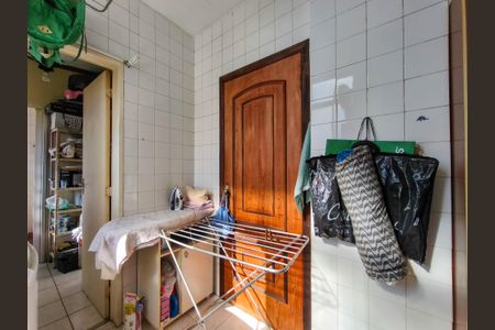 Apartamento à venda com 71m², 2 quartos e 1 vagaÁrea de Serviço