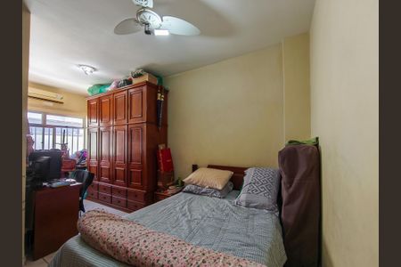 Apartamento à venda com 71m², 2 quartos e 1 vagaQuarto 1