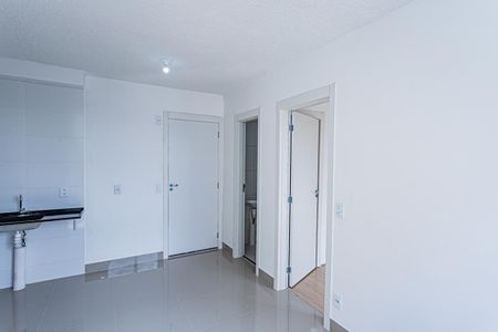 Apartamento para alugar com 36m², 2 quartos e sem vagaSala, cozinha e área de serviço