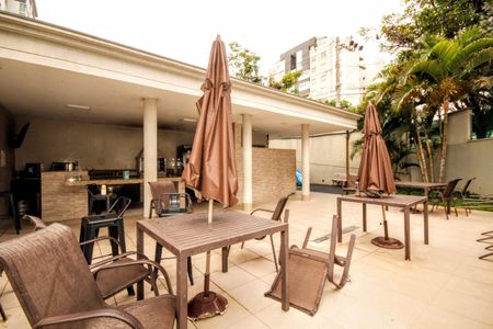 Apartamento à venda com 106m², 4 quartos e 2 vagasÁrea gourmet