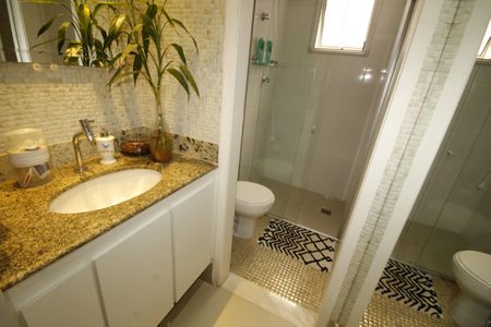 Apartamento à venda com 106m², 4 quartos e 2 vagasbanheiro 1