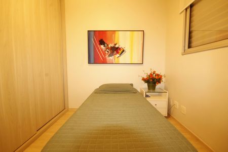 Apartamento à venda com 106m², 4 quartos e 2 vagasquarto 2