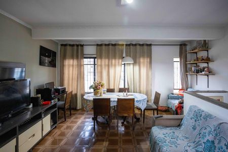 Casa à venda com 300m², 4 quartos e 3 vagasSala