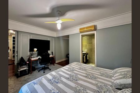 Casa de condomínio à venda com 224m², 4 quartos e 5 vagasSuíte 1