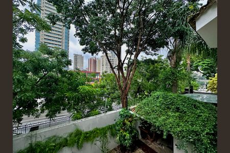 Casa de condomínio à venda com 224m², 4 quartos e 5 vagasVista Suíte 1