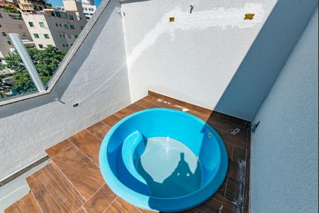 Apartamento para alugar com 97m², 2 quartos e 1 vagaPiscina