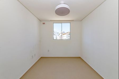 Quarto 1 de apartamento para alugar com 2 quartos, 97m² em Cabral, Contagem