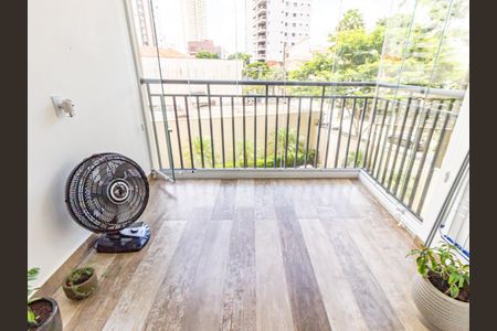 Apartamento à venda com 80m², 3 quartos e 1 vagaVaranda