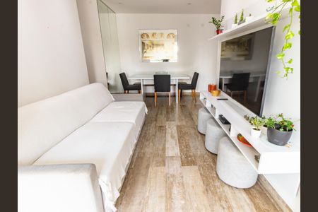 Apartamento à venda com 80m², 3 quartos e 1 vagaSala