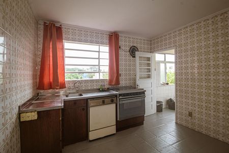 Apartamento à venda com 160m², 4 quartos e 2 vagasCozinha