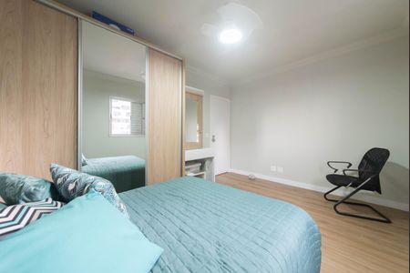 Apartamento à venda com 169m², 3 quartos e 3 vagas Apartamento à venda com 169m², 3 quartos e 3 vagasQuarto 2