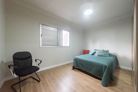 Apartamento à venda com 169m², 3 quartos e 3 vagas Apartamento à venda com 169m², 3 quartos e 3 vagasQuarto 2