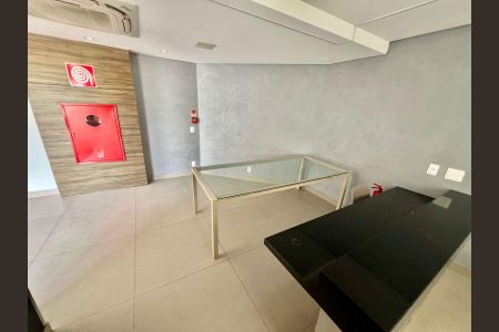 Apartamento para alugar com 53m², 2 quartos e 1 vagaÁrea comum - Salão de festas
