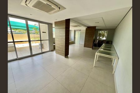 Apartamento para alugar com 53m², 2 quartos e 1 vagaÁrea comum - Salão de festas