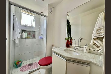 Apartamento para alugar com 53m², 2 quartos e 1 vagaBanheiro social