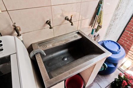 Casa à venda com 90m², 2 quartos e 1 vaga Casa à venda com 90m², 2 quartos e 1 vagaÁrea de Serviço