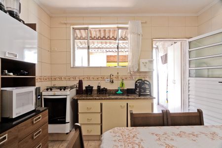 Casa à venda com 90m², 2 quartos e 1 vaga Casa à venda com 90m², 2 quartos e 1 vagaCozinha