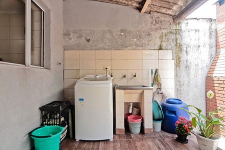 Casa à venda com 90m², 2 quartos e 1 vaga Casa à venda com 90m², 2 quartos e 1 vagaÁrea de Serviço