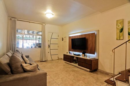 Casa à venda com 90m², 2 quartos e 1 vaga Casa à venda com 90m², 2 quartos e 1 vagaSala