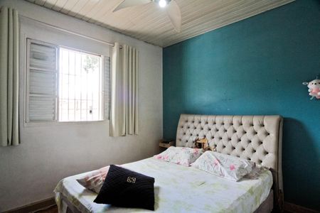 Casa à venda com 90m², 2 quartos e 1 vaga Casa à venda com 90m², 2 quartos e 1 vagaQuarto 1