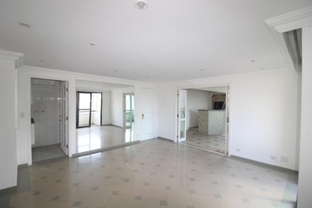 Apartamento à venda com 120m², 2 quartos e 2 vagasSala