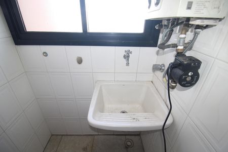 Apartamento à venda com 120m², 2 quartos e 2 vagasÁrea de Serviço