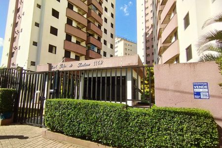 Apartamento à venda com 120m², 2 quartos e 2 vagasFachada