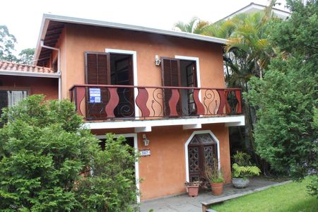 Casa de condomínio para alugar com 750m², 4 quartos e 3 vagasFachada e Placa