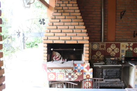 Casa de condomínio para alugar com 750m², 4 quartos e 3 vagasChurrasqueira