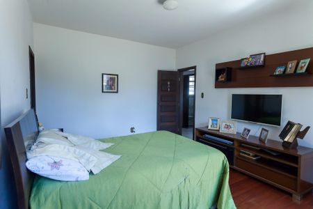 Casa à venda com 397m², 5 quartos e 2 vagassuite