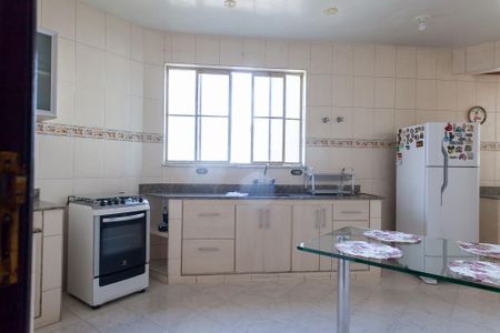 Casa à venda com 397m², 5 quartos e 2 vagasCozinha