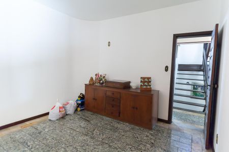 Casa à venda com 397m², 5 quartos e 2 vagasquarto 1 / escritorio