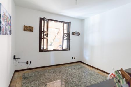 Casa à venda com 397m², 5 quartos e 2 vagasquarto 1 / escritorio