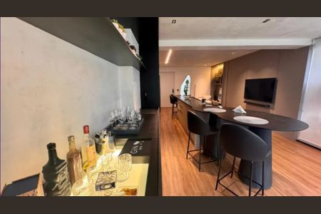 Apartamento à venda com 51m², 1 quarto e 1 vagaFoto 03