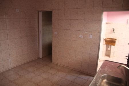 Casa para alugar com 70m², 1 quarto e sem vaga Casa para alugar com 70m², 1 quarto e sem vagaSala