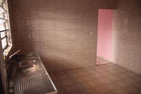 Casa para alugar com 70m², 1 quarto e sem vaga Casa para alugar com 70m², 1 quarto e sem vagaCozinha