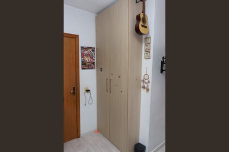 Casa à venda com 164m², 3 quartos e 3 vagas Casa à venda com 164m², 3 quartos e 3 vagasQuarto 2