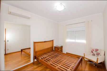 Casa à venda com 175m², 3 quartos e 3 vagasQuarto 3